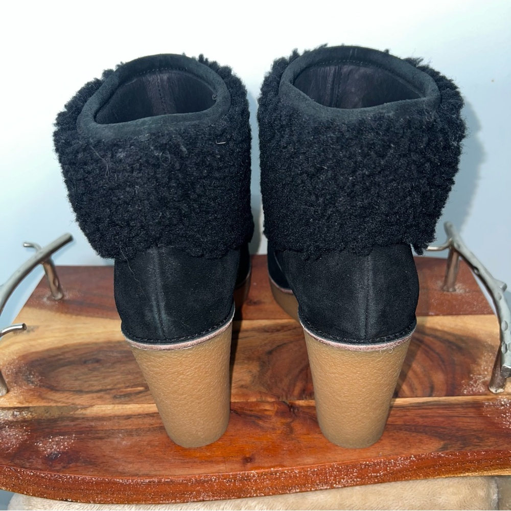 UGG Coldin Black Shearling Wedge Ankle Boots Size 11 - Picture 9 of 9